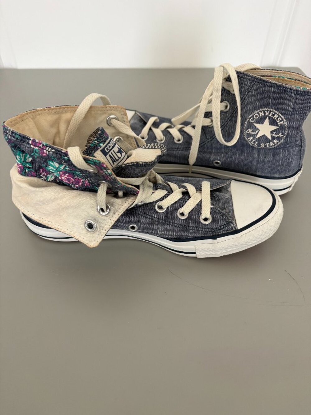 Converse All Star Chuck Taylor High Tops Denim Blue fold down to flowers size 7